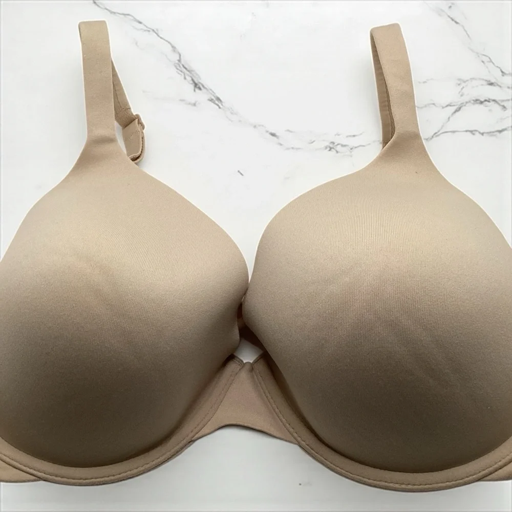 Victoria’s Secret Full coverage bra Beige 38 C